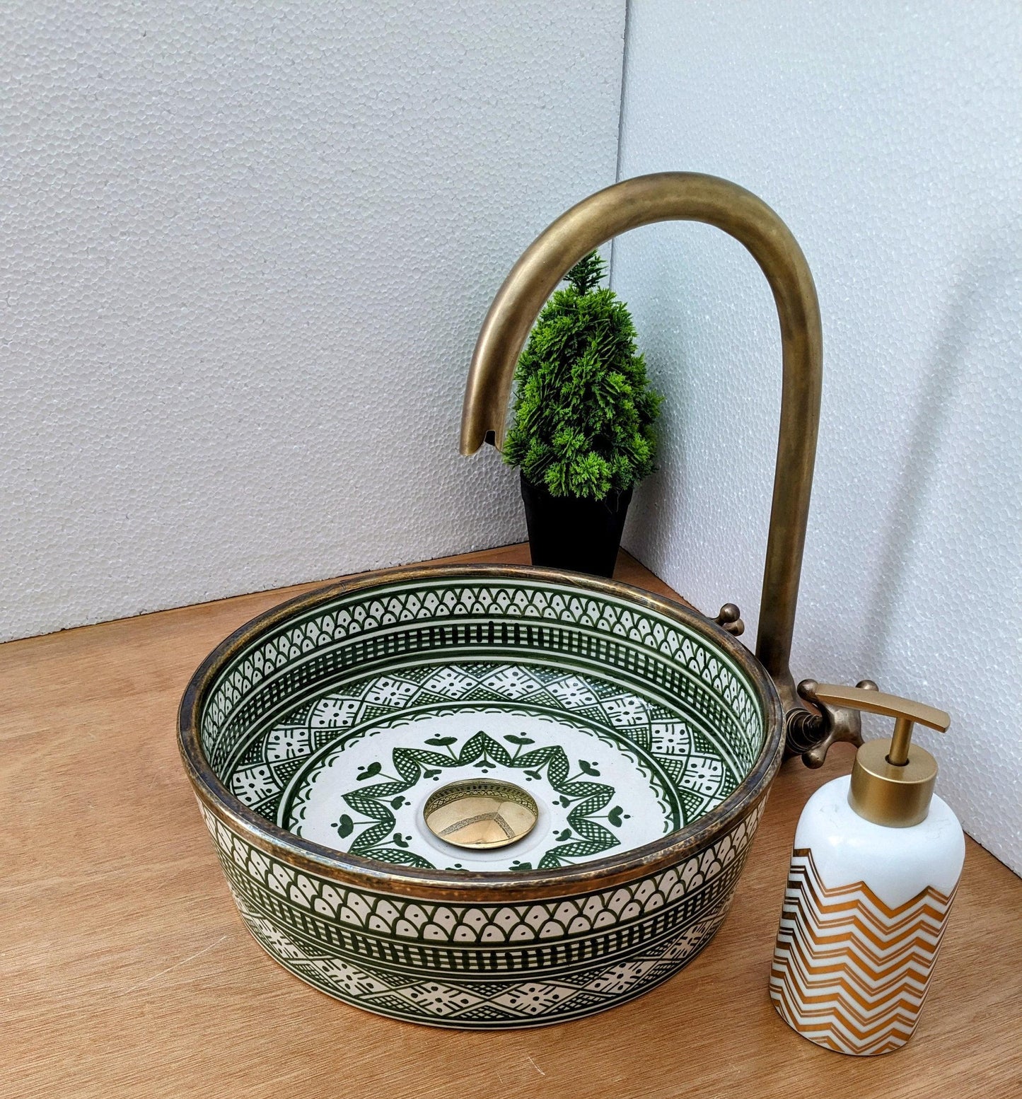 Modern wash basin with brass rim - Handmade  sink for bathroom